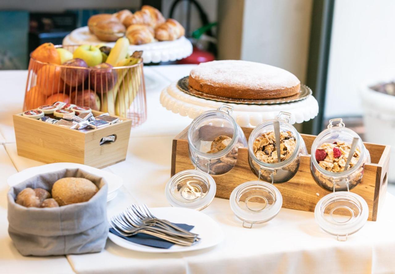 Domus Cavour Rooms&Suites Tirano Dış mekan fotoğraf